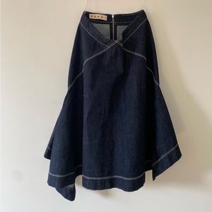 Denim Marni Skirt, so cute !